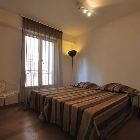 Vieux Port One Bedroom A10 Apartment